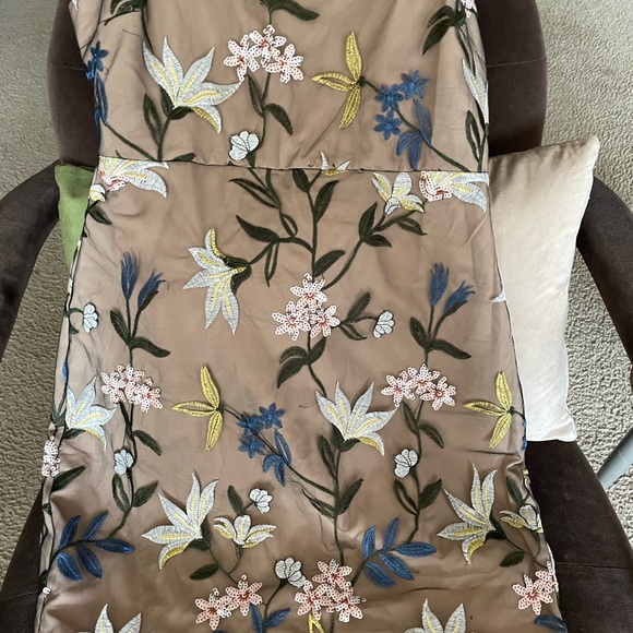 Endless Rose Floral Dress - Picture 8 of 9